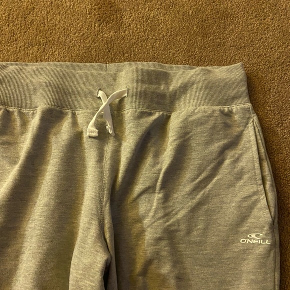 O’Neill Grey Sweats - Picture 2 of 3